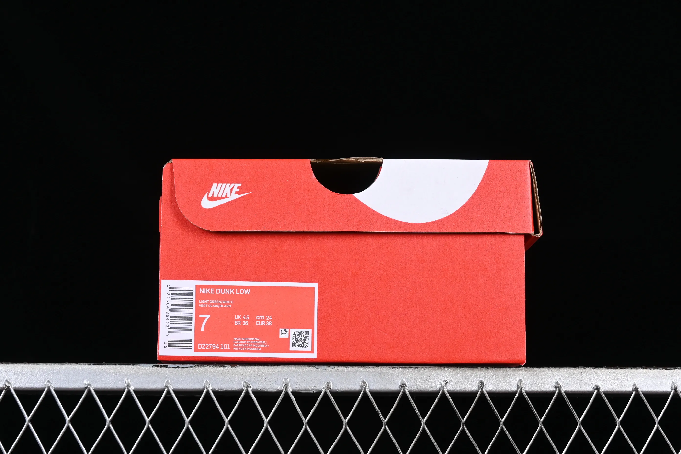 All Categories Nk SB Dunk Series Nk SB Dunk Low Low-top sneakers Cost-effective version Nk Dunk Low Twist "Jade Lce" Jade Jade Variation style SB low-top casual sneakers DZ2794-101